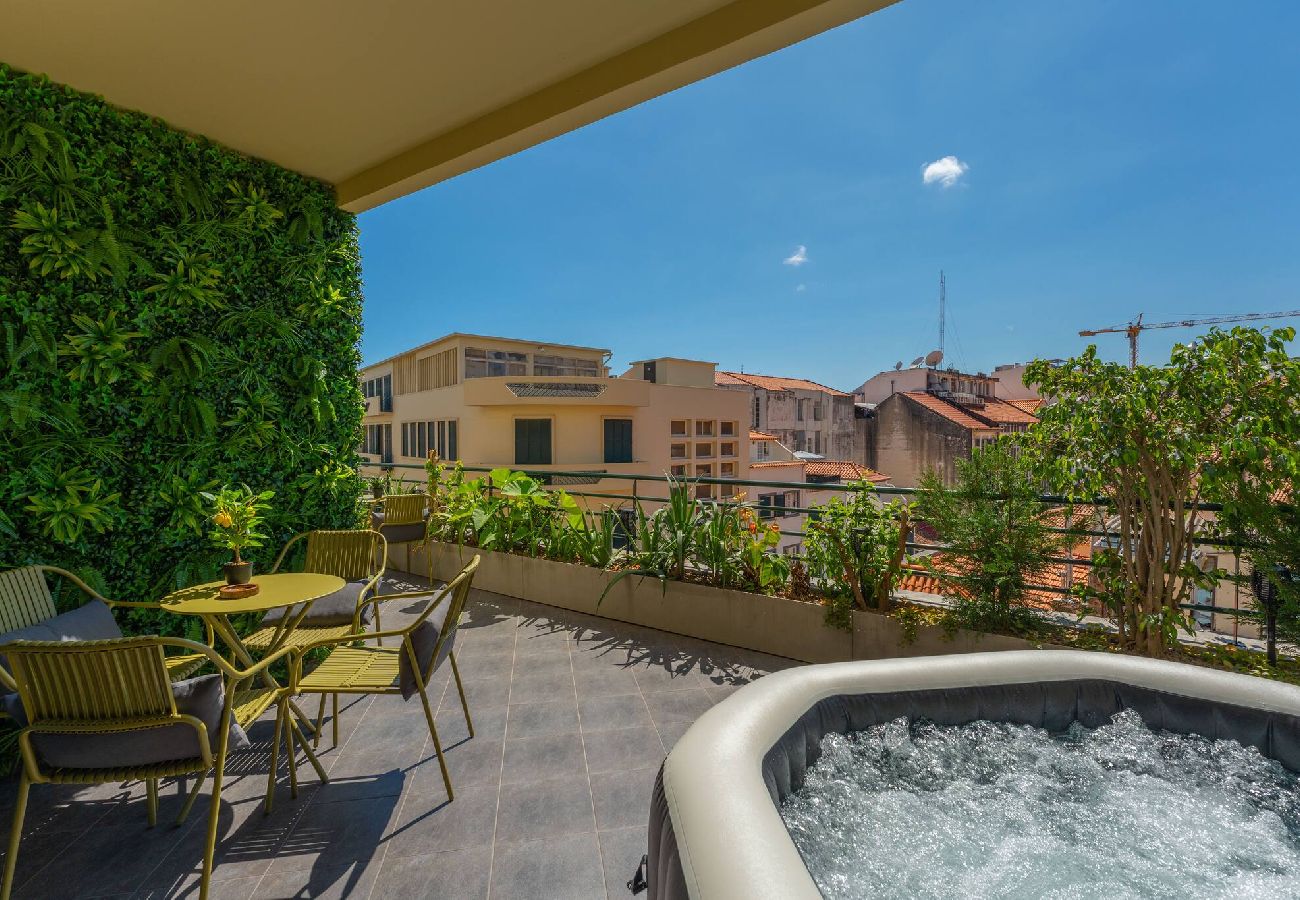 Apartamento em Funchal - OLIVE Garden Terrace