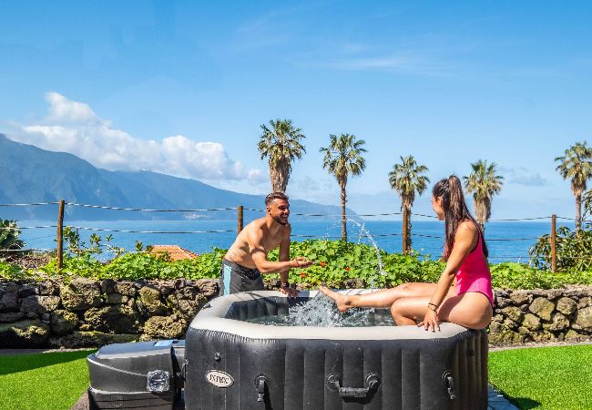 Ferienhaus in Ponta Delgada - SUNSET Ocean Retreat