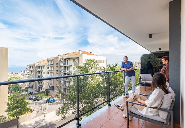 Apartment in Funchal - BALCONY Funchal Stay